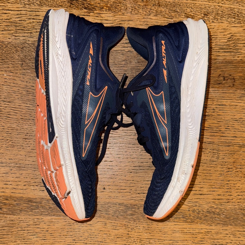 Altra women’s Dark Blue and Orange Athletic running Shoes size 8.5 - Picture 6 of 11